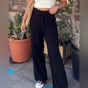 Grey Bandit Unwritten Love Sweater Pants in Black